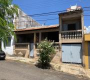 Casa para Venda, em Bauru, bairro Parque Jardim Europa, 3 dormitórios, 2 banheiros, 1 vaga
